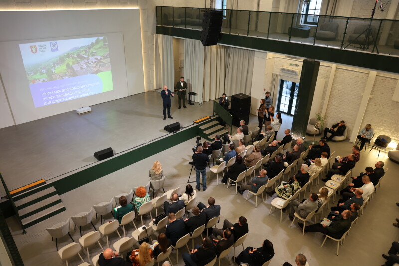 Луцьк ділився досвідом як покращити водопостачання і водовідведення в громадах