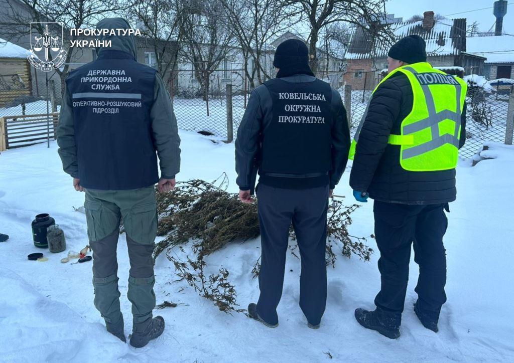 Пів кілограма канабісу – волинянину повідомили про підозру