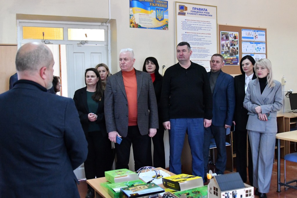 Безпека і готовність до роботи в надзвичайних ситуаціях: на Волині проінспектували навчальні заклади