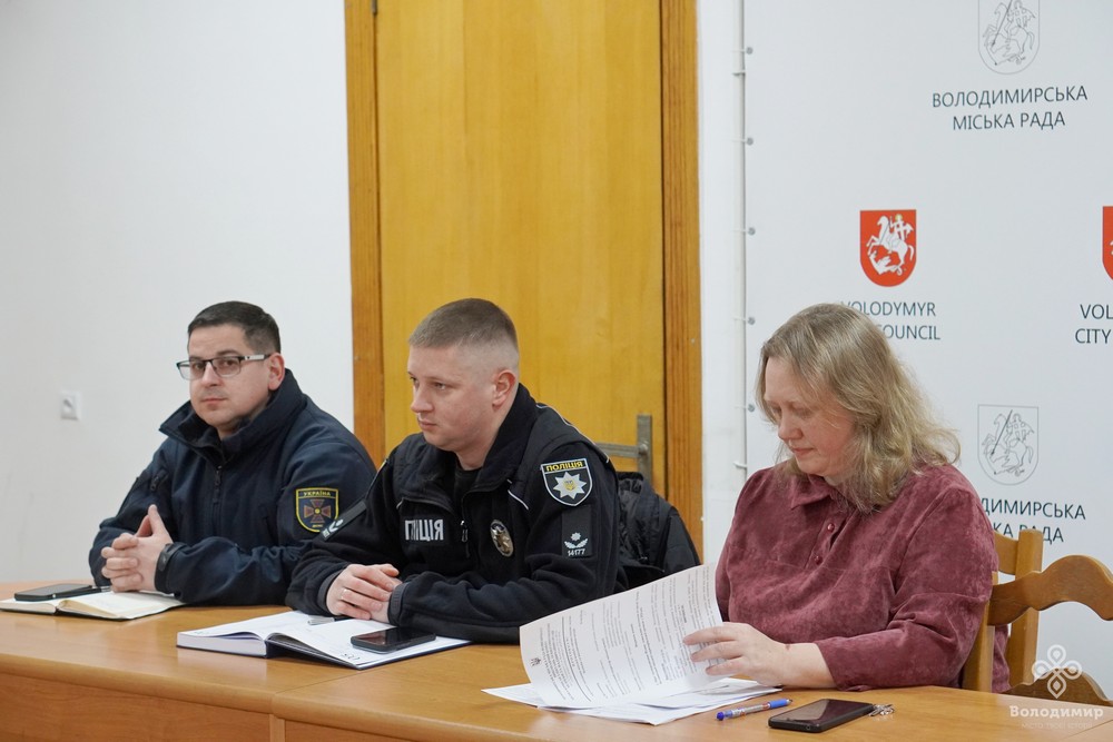 На комісії з питань ТЕБ та НС обговорили розгортання пунктів незламності та діяльність Володимирської громади в зимовий період