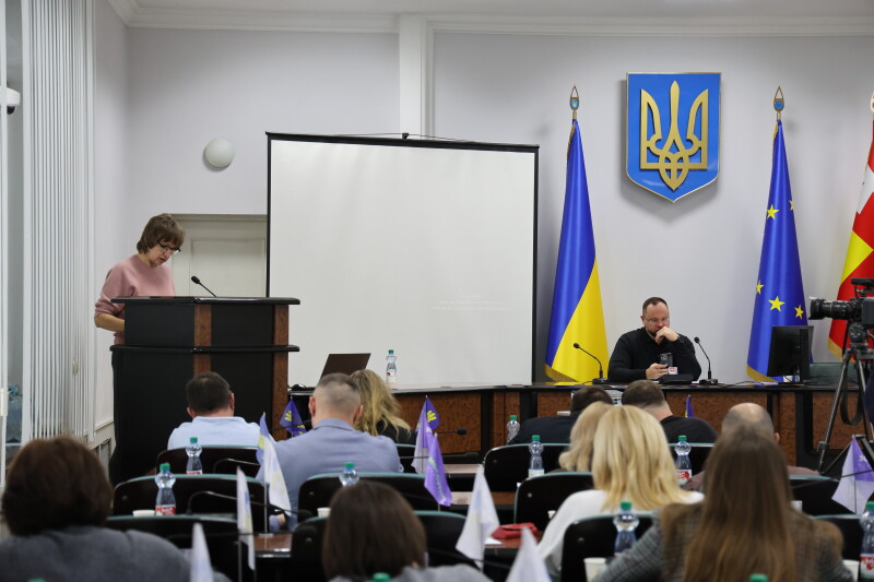 Педагогічним працівникам Луцької громади збільшили посадові оклади