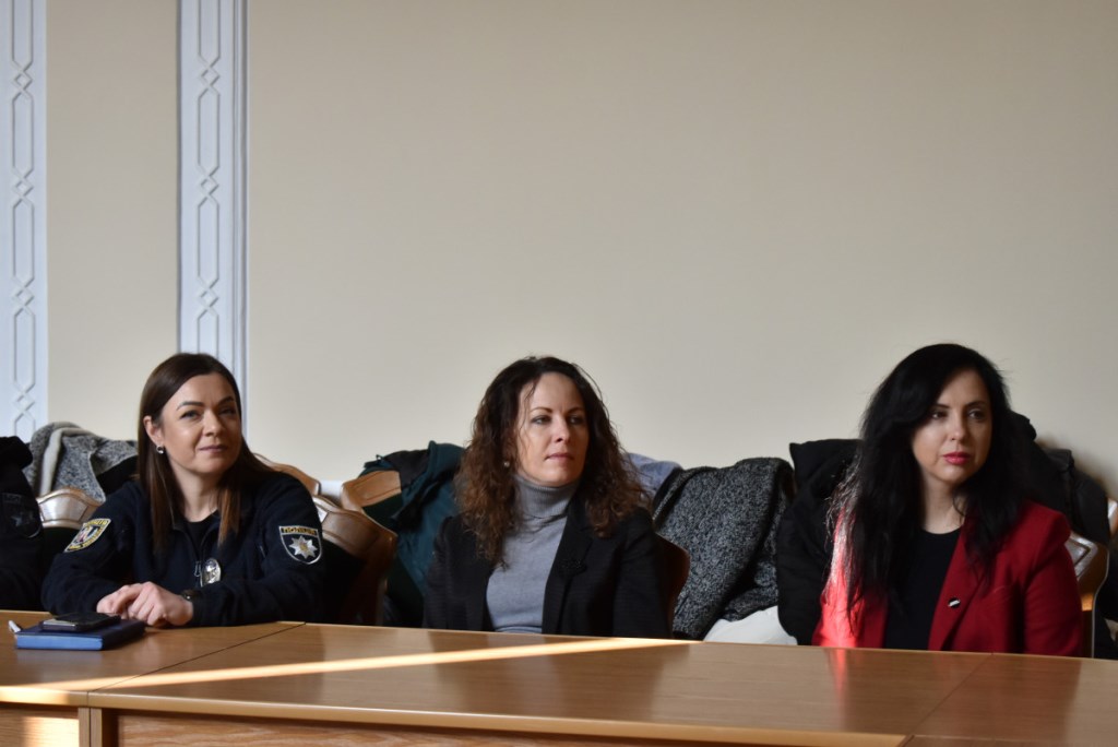 У Волинській ОВА проаналізували результати моніторингу виконання обласного плану дій «Жінки, мир, безпека: діємо разом» за 2025 рік