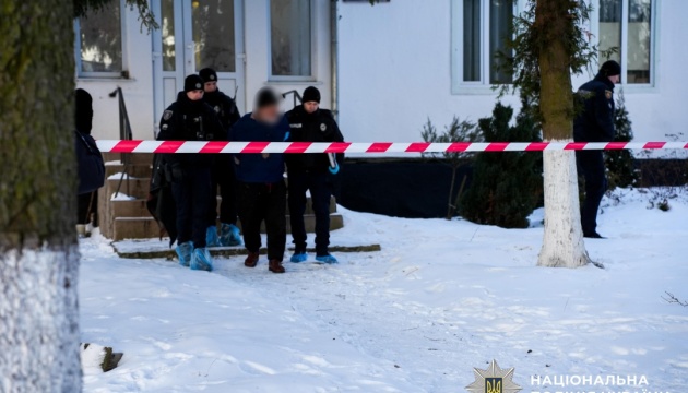 На Рівненщині 72-річний чоловік убив п’ятьох сусідів-переселенців сокирою й молотком