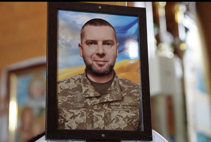 У Володимирі попрощалися із старшим сержантом Анатолієм Крагликом