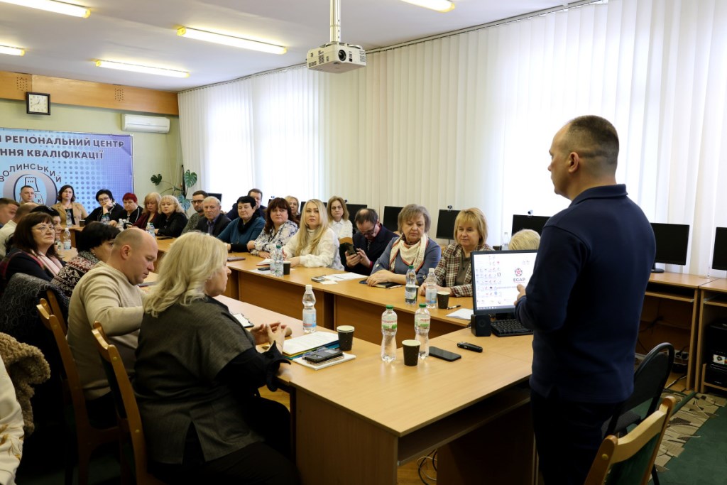 Роман Романюк зустрівся з профспілковим активом Волині