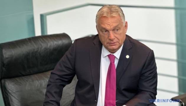 Орбан пригрозив припинити транзит через Угорщину важливих для України товарів