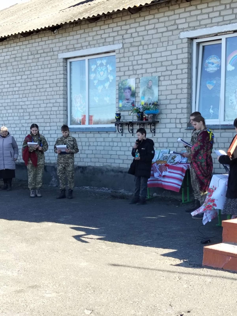 На Маневиччині відкрили меморіальну дошку на честь Героя Дмитра Зацерковного