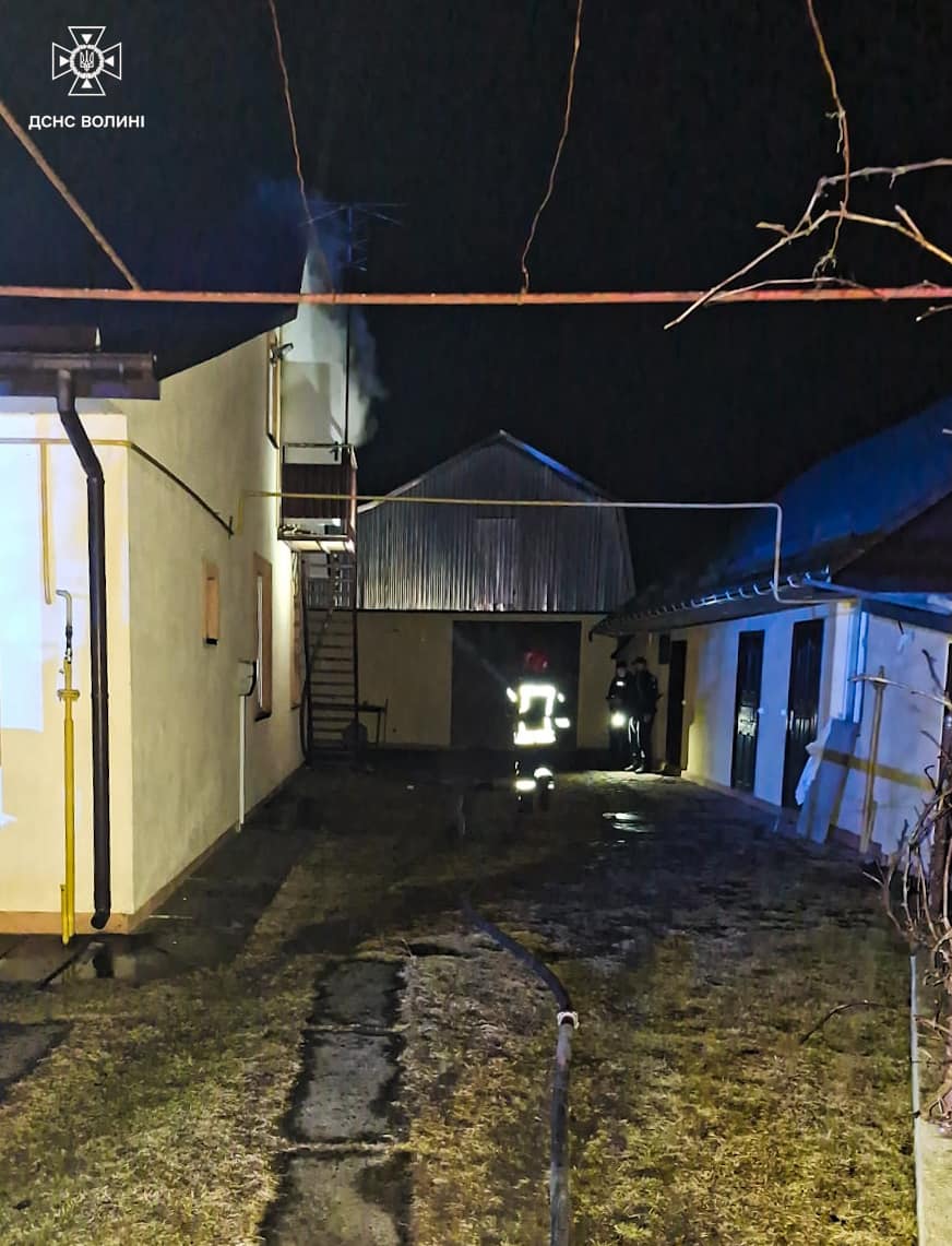 За минуле чергування вогнеборці Волині ліквідували три пожежі