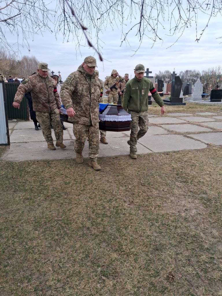 У Турійській громаді попрощалися із воїном Валентином Фількевичем