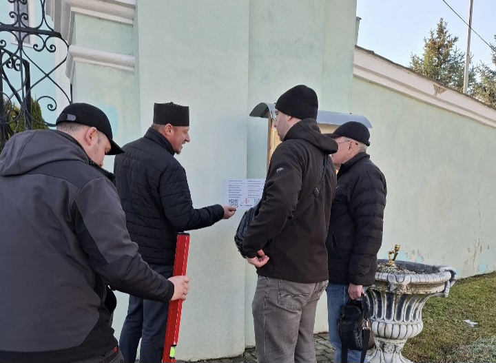 У Володимирі на історичних пам’ятках встановили таблички з QR-кодами