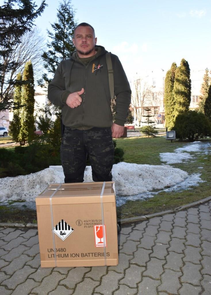 Чергову партію допомоги передали захисникам від Луцької громади