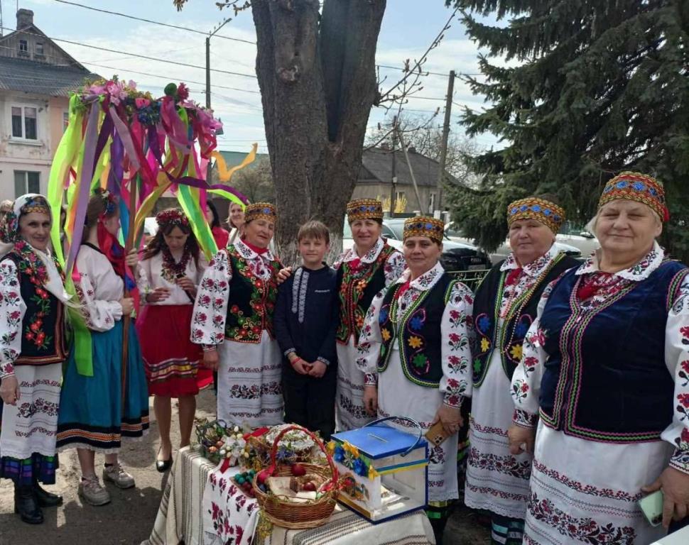 У Рожищі відбувся благодійний захід «Великдень дзвоном трепетним луна»