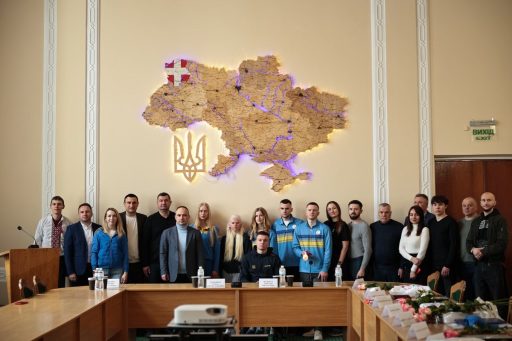 У Волинській ОВА відзначили волинських паралімпійців та їхніх наставників
