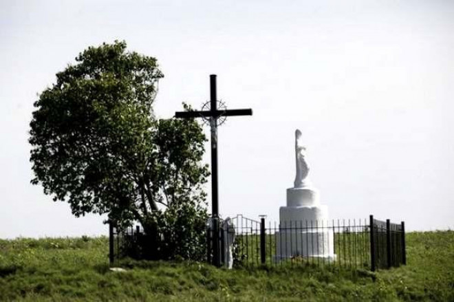 На території колишніх сіл Острівки та Воля Островецька Волинської області розпочалися пошукові роботи