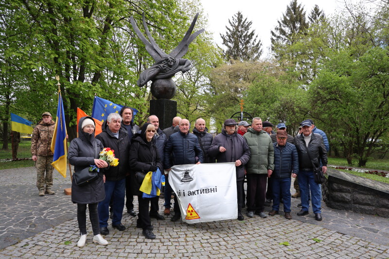 У Луцьку вшанували учасників ліквідації наслідків аварії на ЧАЕС