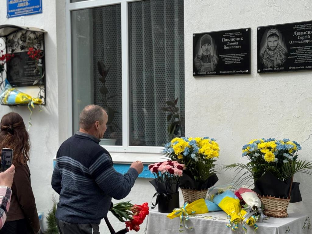 У Камінь-Каширській громаді відкрили меморіальні дошки на честь полеглих Героїв