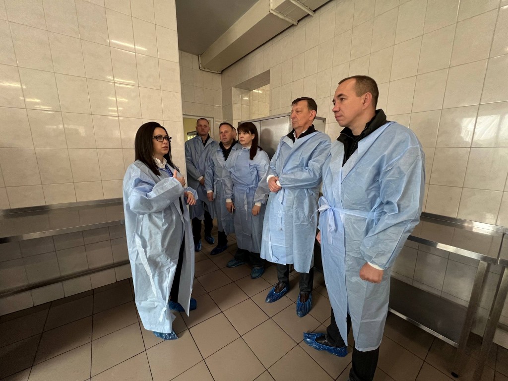 Депутати Володимирської міськради провели виїзне засідання на території Володимирського ТМО