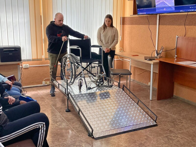 У Луцьку обговорили безбар’єрність пасажирських перевезень у громадському транспорті