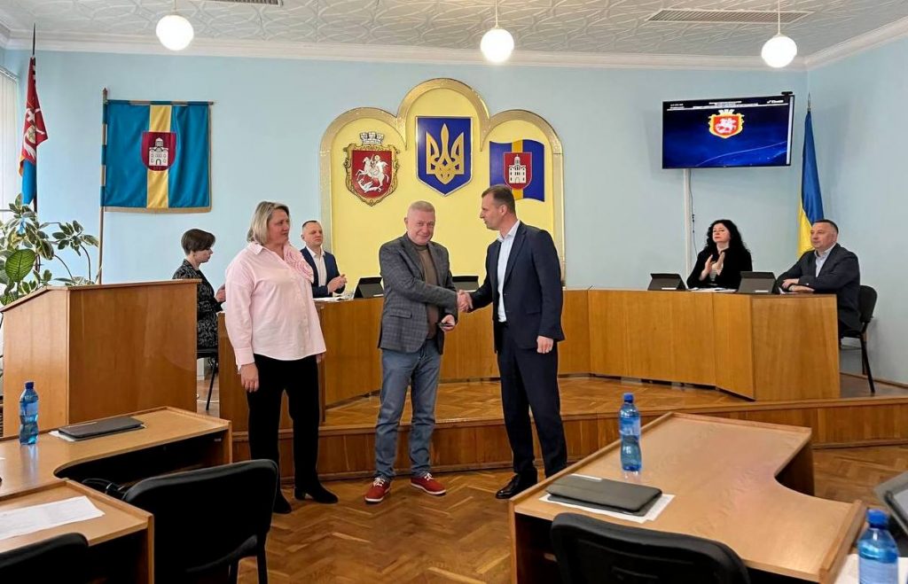 Новий депутат приступив до повноважень у Володимирській міській раді