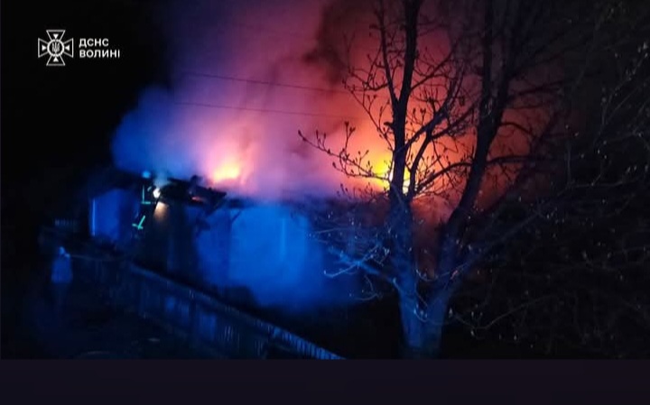 Напередодні на Волині горіли три будинки і господарська споруда