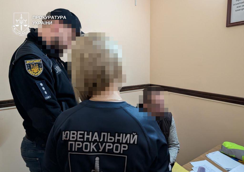 Потерпілі в Україні та за кордоном: на Волині чоловіка судять за розбещення малолітніх