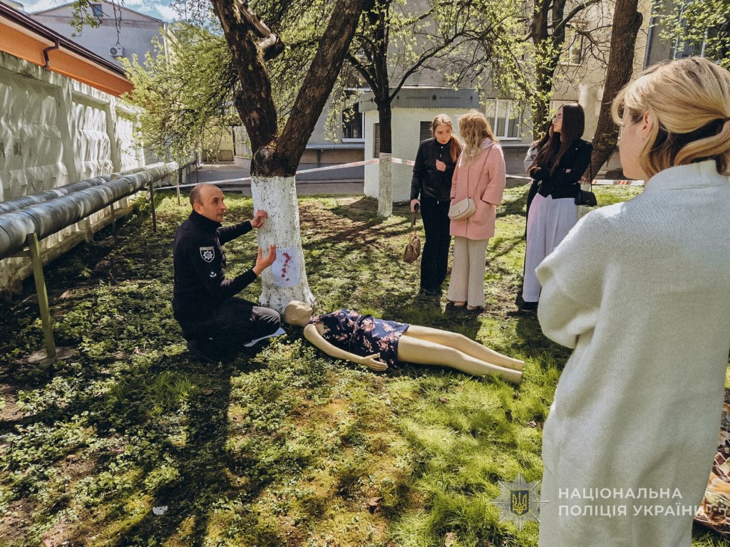 У Луцьку студенти-правники практикувалися з працівниками відділу криміналістичного забезпечення