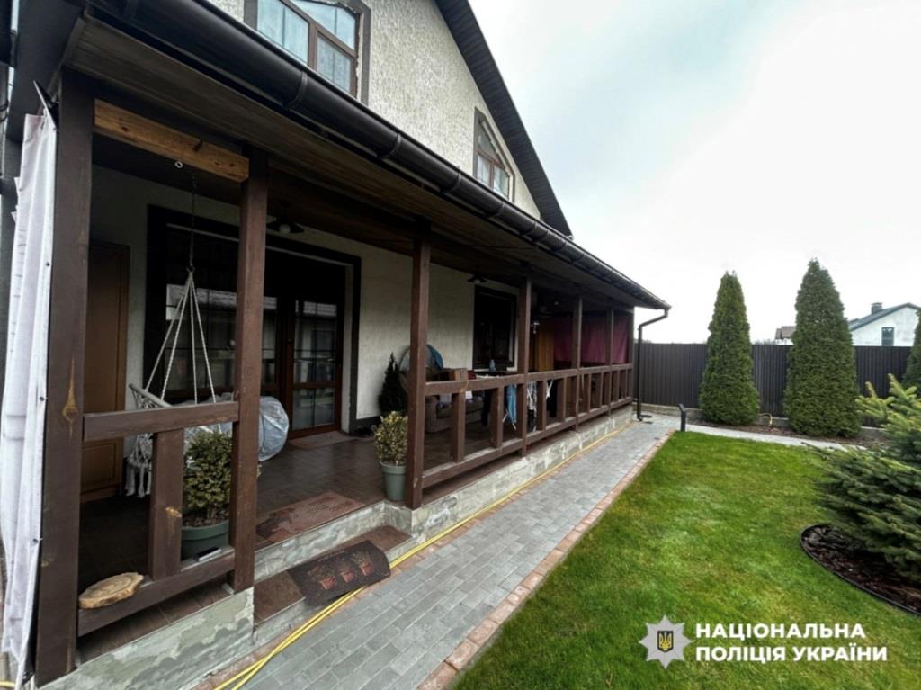 Незаконне збагачення і брехня в деклараціях: поліція провела у посадовців ТЦК 44 обшуки