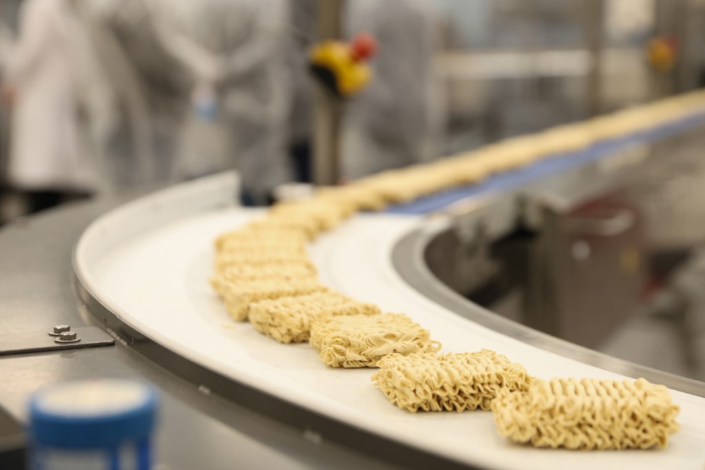 Роман Романюк ознайомився з виробничими потужностями заводу Nestlé у Смолигові