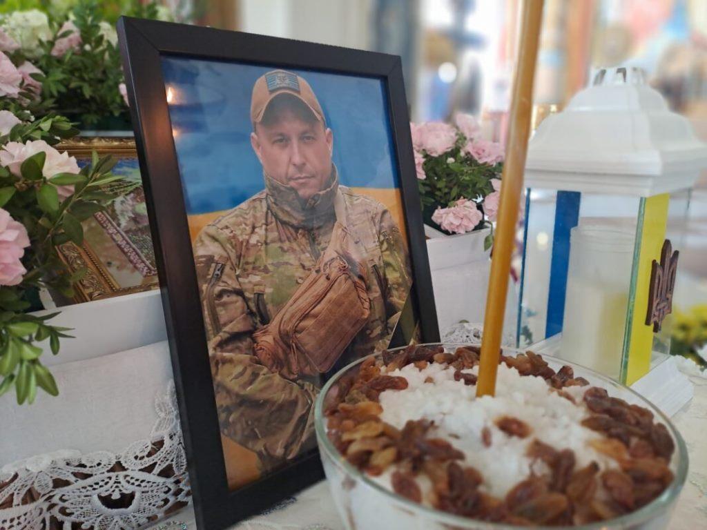 У Ковелі попрощалися з воїном Геннадієм Білецьким