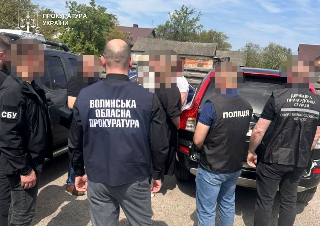 8 000 доларів за фіктивну інвалідність для ухилянтів: повідомили про підозру трьом волинянам