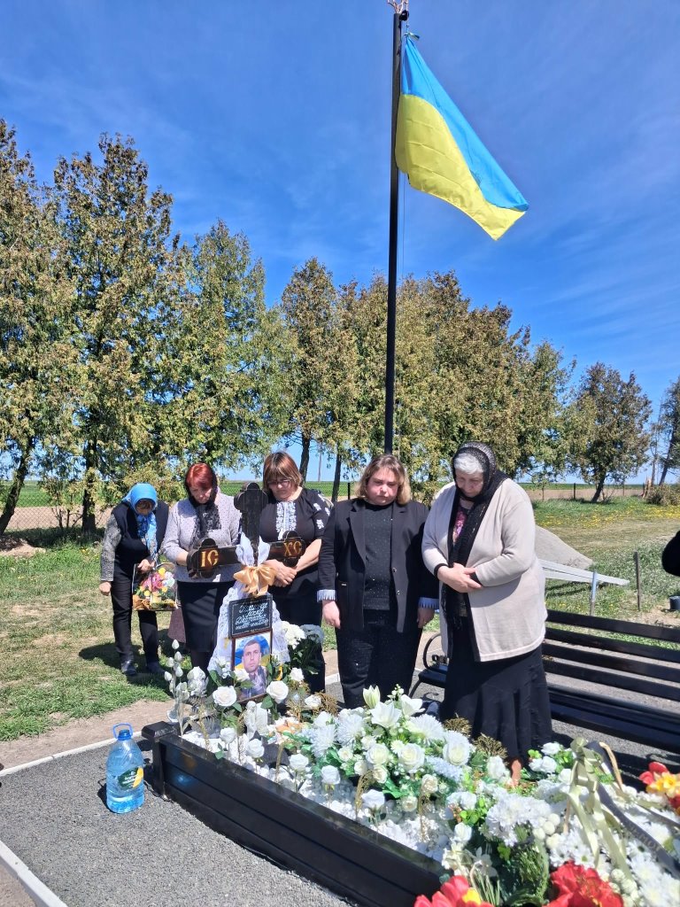 В Іваничівській громаді вшанували пам’ять воїна Ярослава Каламуняка