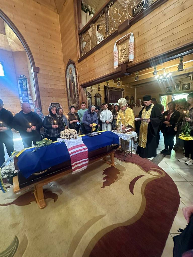 Попрощалися із Захисником з Устилузької громади Миколою Шевчуком
