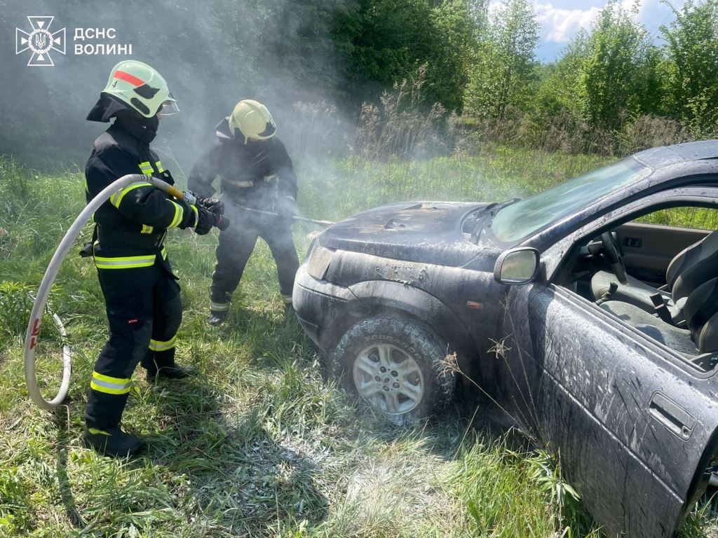 У Ковелі горів легковик