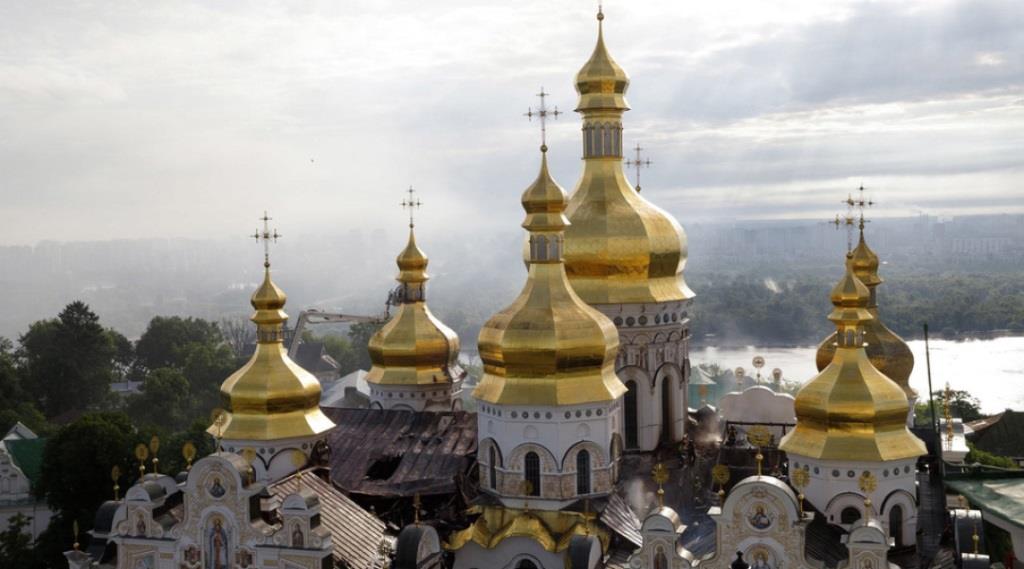 «Рятували ікони ХVII-ХVIII століть»: у МВС розповіли про перші хвилини після удару по Київській Лаврі