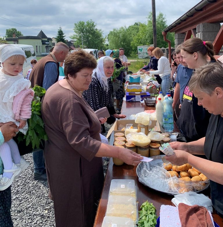 У Велимченській громаді організували благодійний ярмарок
