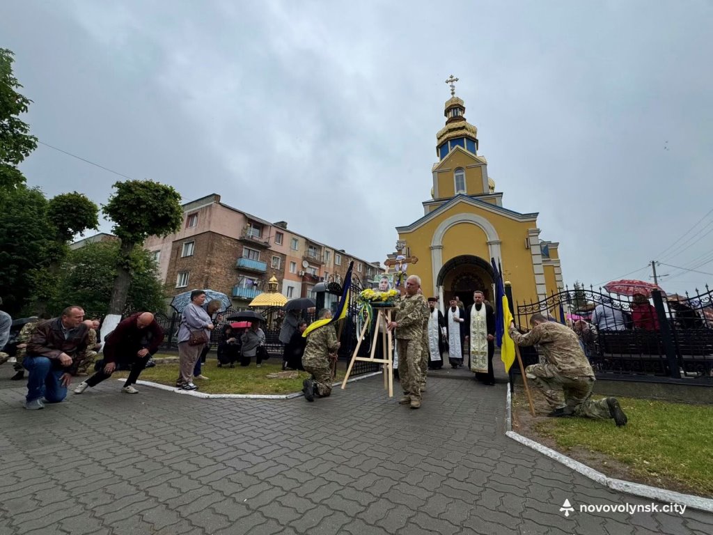 У Нововолинську попрощалися із Героєм Олександром Бєловим