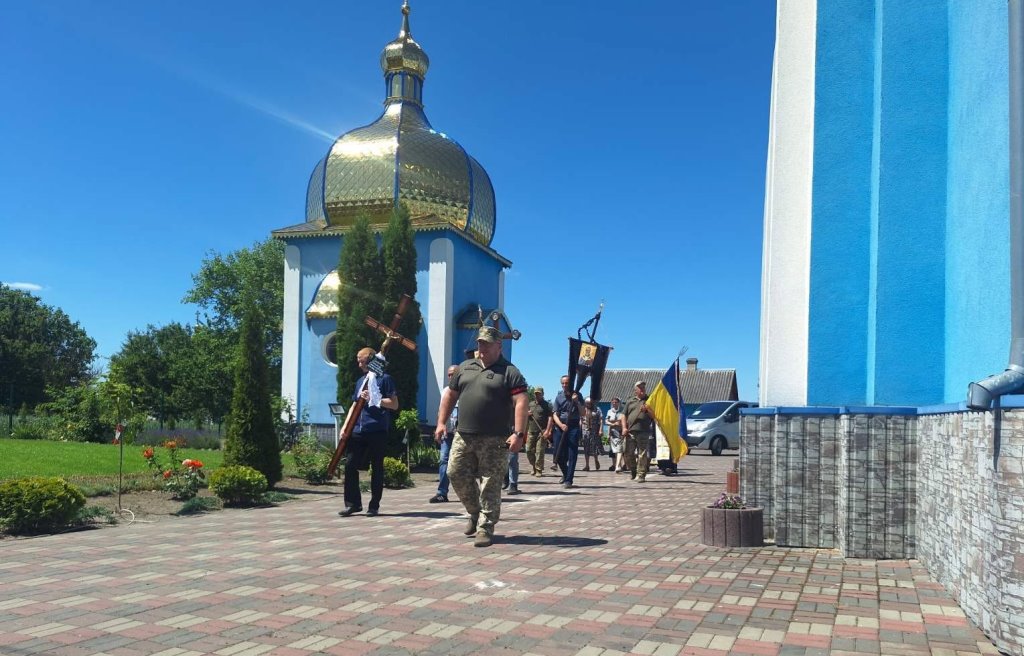Ківерцівська громада провела в останню путь капітана Олександра Ольховича