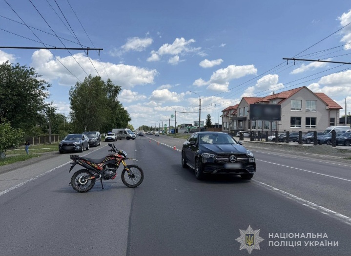 На Волині за добу трапилися три автопригоди: травмувалися мотоциклісти та велосипедист