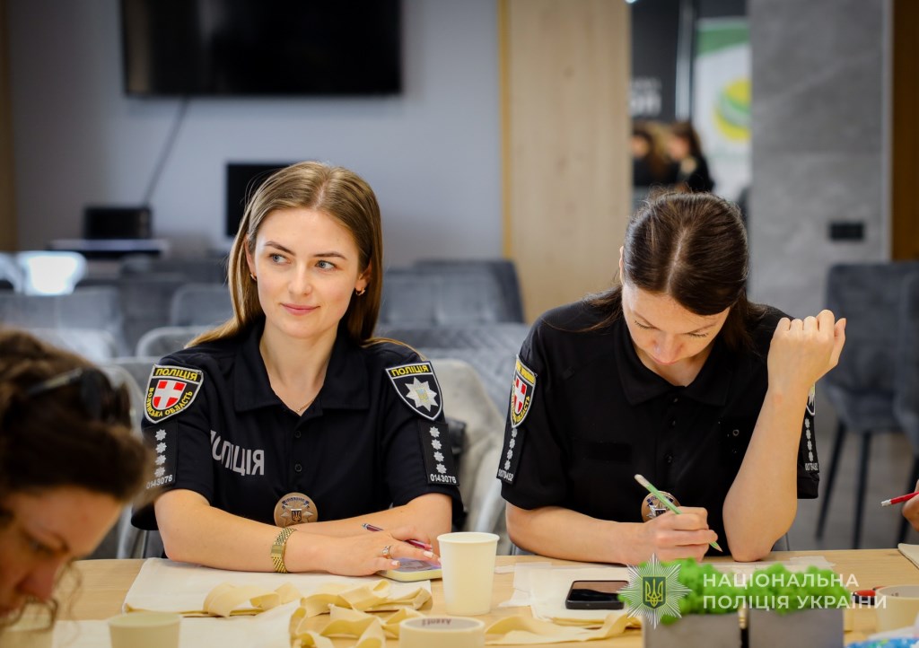 У поліції Волині відбулися ресурсні зустрічі для жінок-поліцейських та дружин правоохоронців