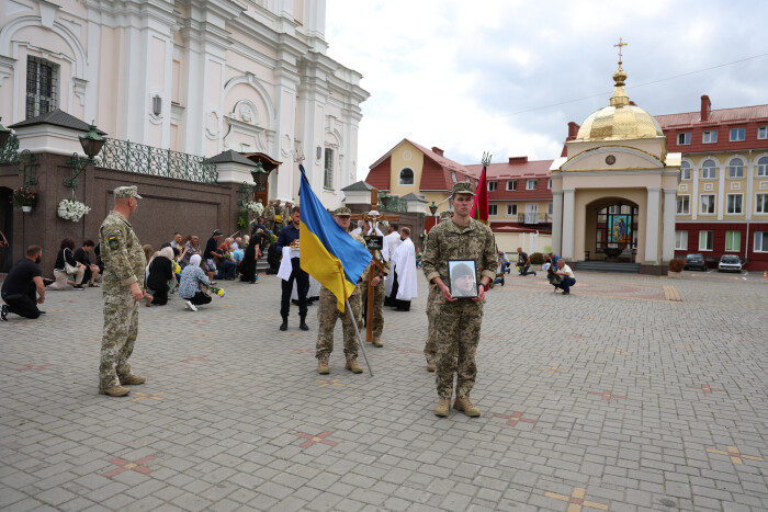 У Луцьку попрощалися із Захисником Олегом Кравцем