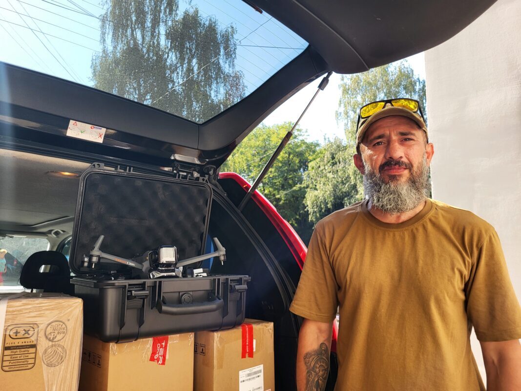 Ковель продовжує допомагати війську