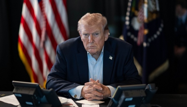 Трамп заявив, що Іран має «підняти білий прапор капітуляції» перед США