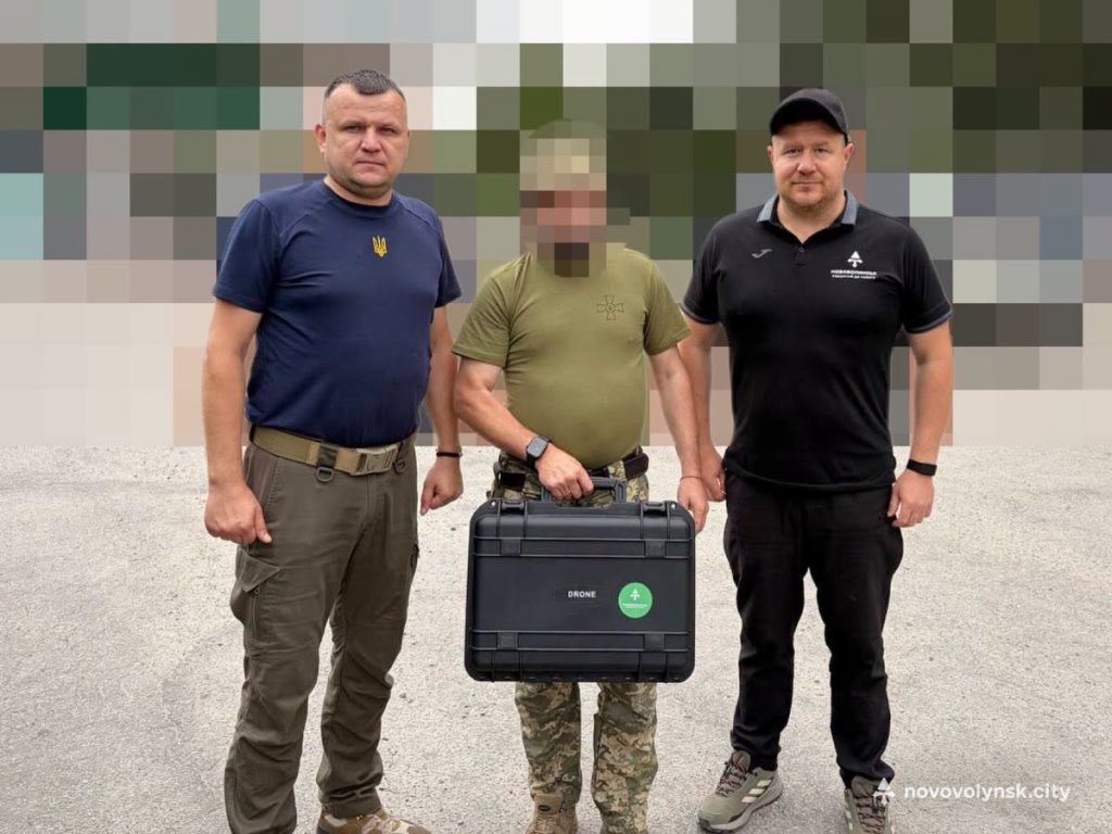 Військовим передали обладнання від Нововолинської громади на 1,4 мільйона
