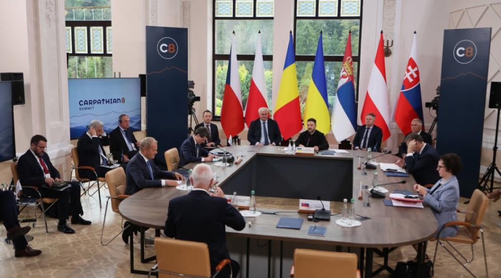 На Карпатському економічному форумі представили 95 інвестиційних проєктів на 40 мільярдів євро