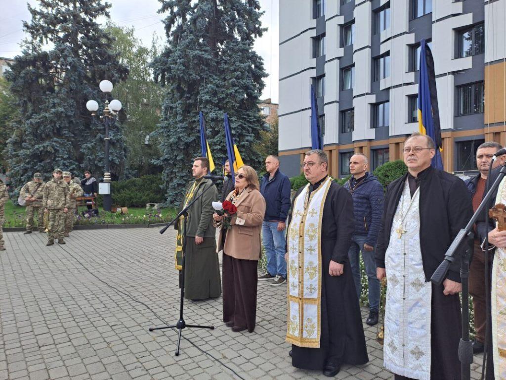 Істинний морський піхотинець: Ковельська громада віддала останню шану Герою Павлу Коломійчуку